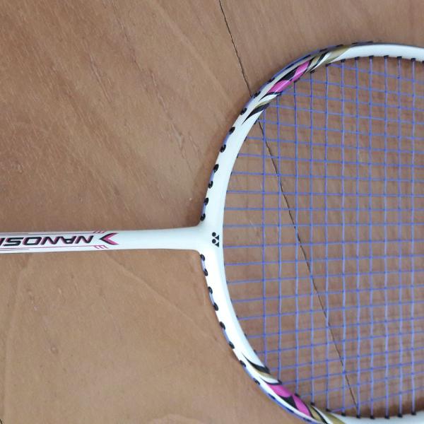 2 raquetes para badminton yonex