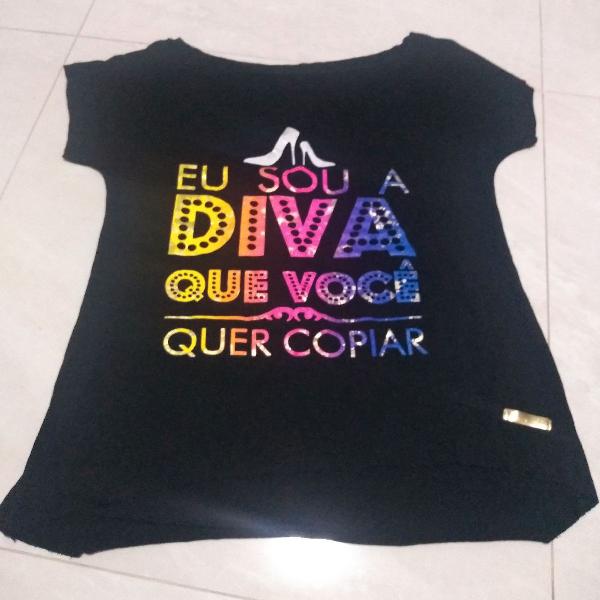 Blusinha de malha 100% algodão, para caminhar no calçadão