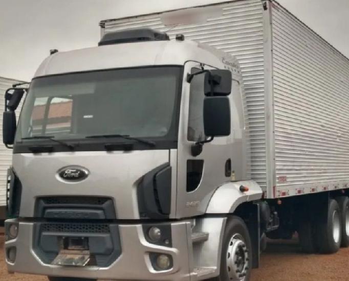 Caminhão Ford Cargo 2429 2012