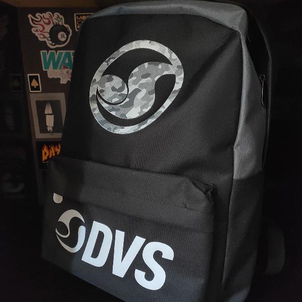 Mochila DVS Basic Army - Preta