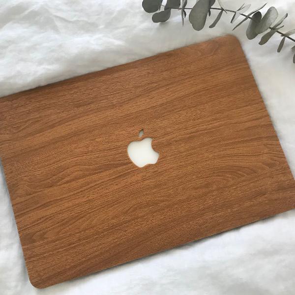case capa macbook 13" 2017 (a1466/a1369) madeira wood com