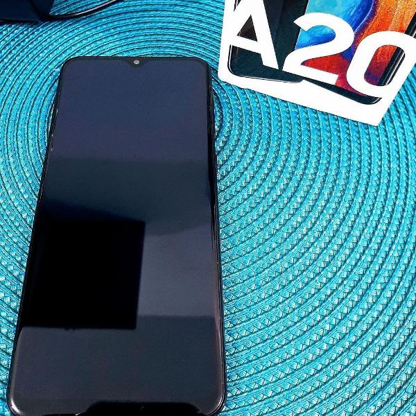 samsung a20 (praticamente) novo