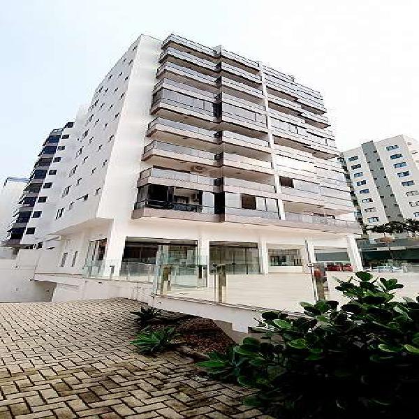 Apartamento para venda com 136 metros quadrados com 3