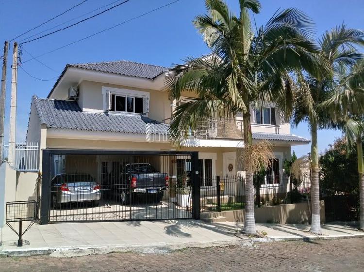 Casa à venda no Centro - Vera Cruz, RS. IM300409