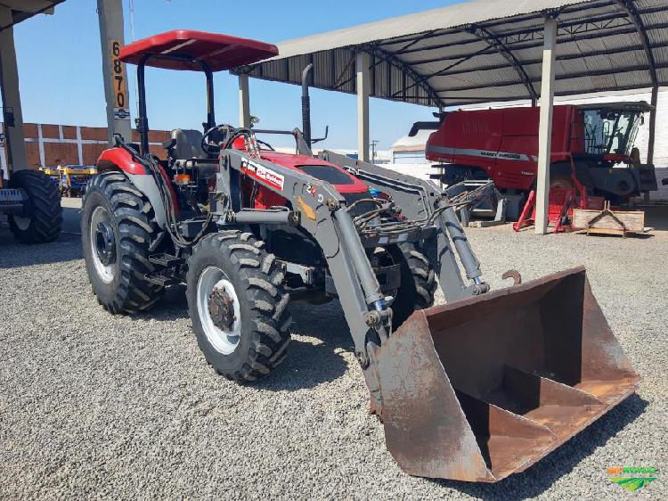 Trator Case Farmall 80 4x4 ano 14