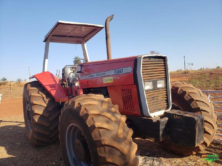 Trator Massey Ferguson 680 4x4 ano 00