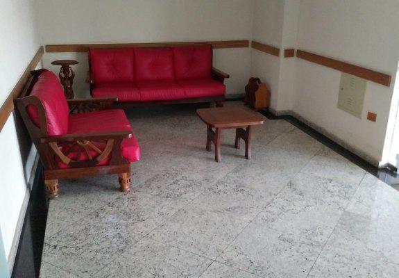 Apartamento de 2 dormitórios com 73 metros de área útil.