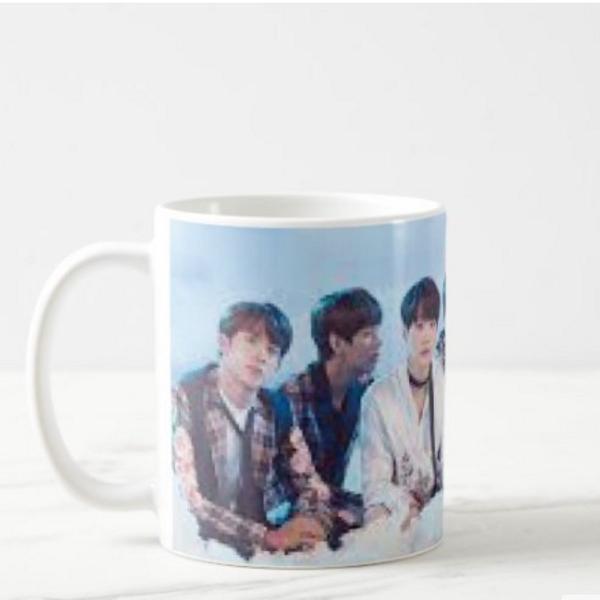 BTS caneca