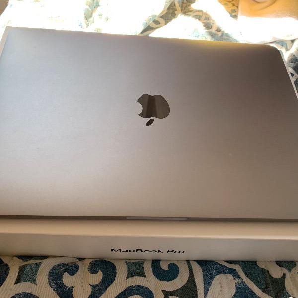 MacBook Pro 13 retina, Touch Bar e ID, 16GB, 512SSD, late