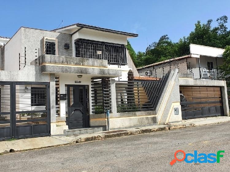 VENTA DE EXCLUSIVA CASA EN EL PARRAL CALLE CERRADA