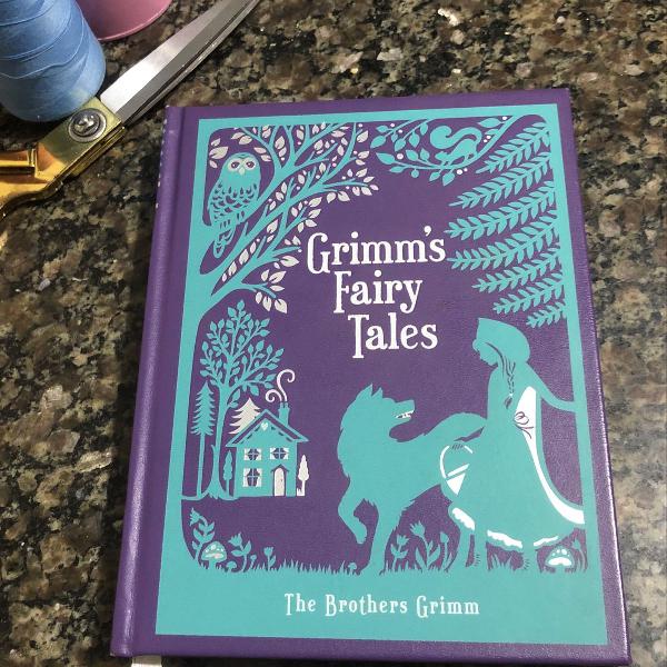 caixa decorativa livro grimms fairy tales