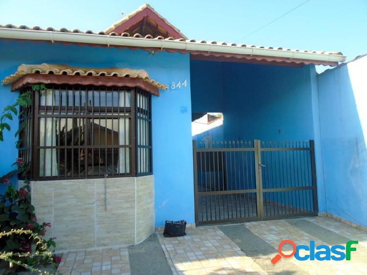 CASA LADO LINHA 2 DORMTS (1 SUITE) PARA VENDA