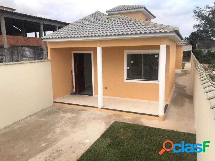 ÓTIMA OPORTUNIDADE!! casa com 2 quartos em Itaipuaçu!!