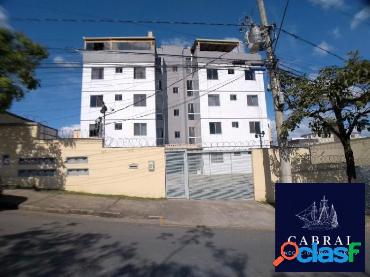 Apartamento com 2 Quartos à Venda, 50 m² por R$ 200.000