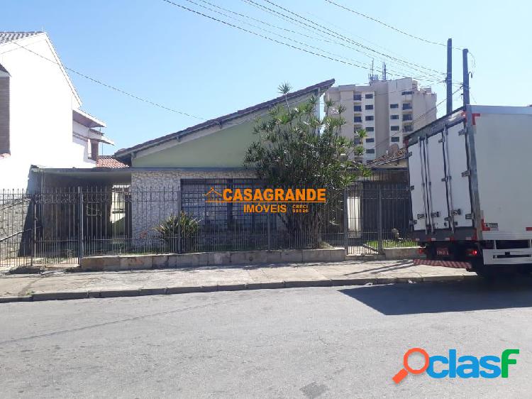 Casa antiga em Terreno de 640m² em santana