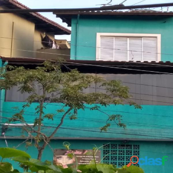 Lindo sobrado a venda no bairro Condomínio Maracanã em