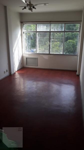 Apartamento para Venda em Niterói, Centro, 2 dormitórios,