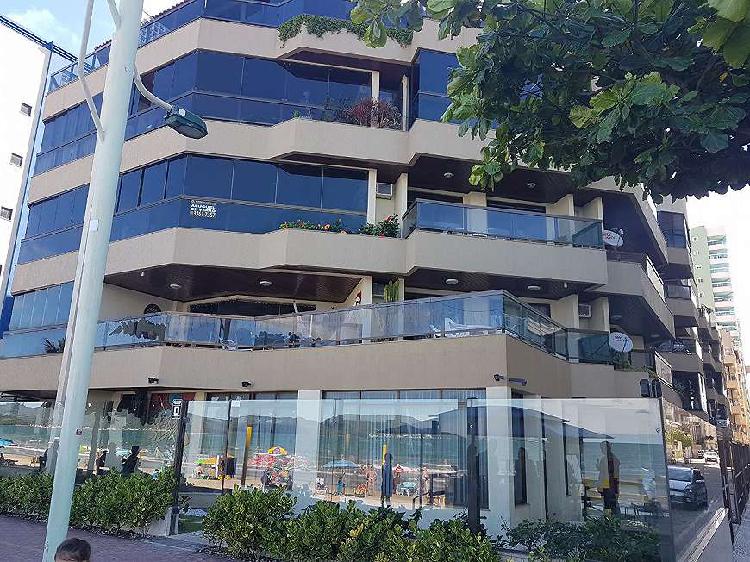 Apartamento para venda com 150 metros quadrados com 2