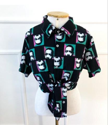 Camisaria em botões
