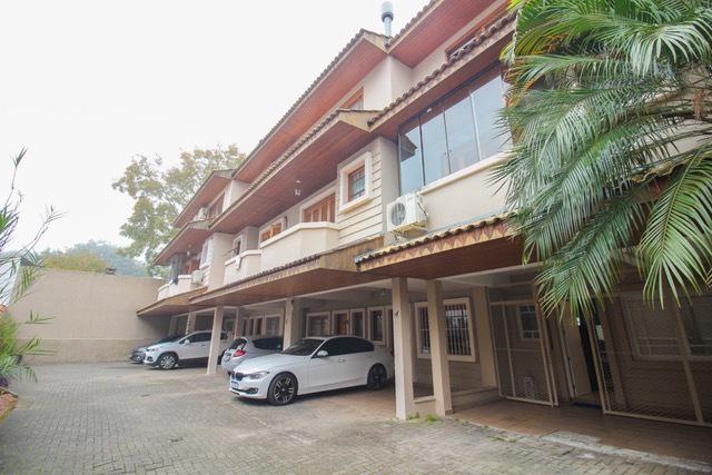 Casa de condomínio para venda com 200 metros quadrados com