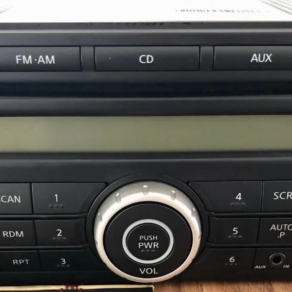 Cd Player Mp3 Nissan Tiida Original 2 Din C/auxiliar-clarion