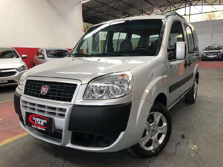 Fiat Doblo Essence 1.8 Flex 16v 5p