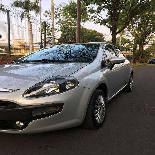 Fiat Punto Attractive Italia 1.4 F.flex 8v 5p