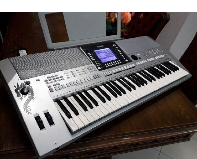 Lindo Teclado Arranjador Yamaha PSR S710 Novo Ocasião.