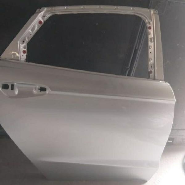 Porta direita traseira ford fusion 2015