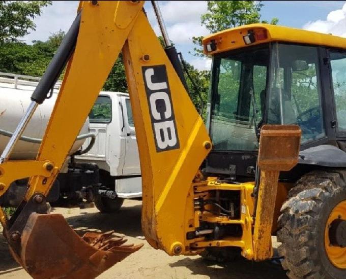 Retroescavadeira JCB 3c 2014