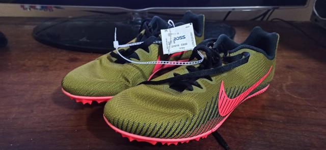 Sapatilhas Nike Zoom Rival M 8 US