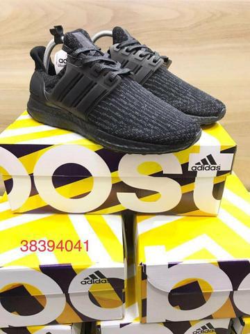 Tênis Adidas Ultraboost masc e fem