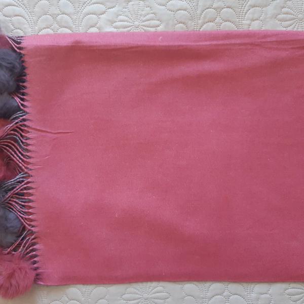 cachecol - pashmina - rosa - cinza - lã - pompons