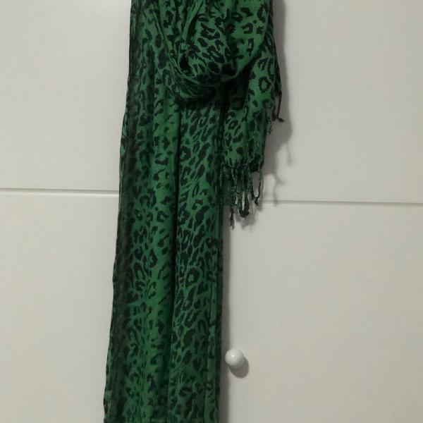 lenço - acessorize - animal print - verde com preto