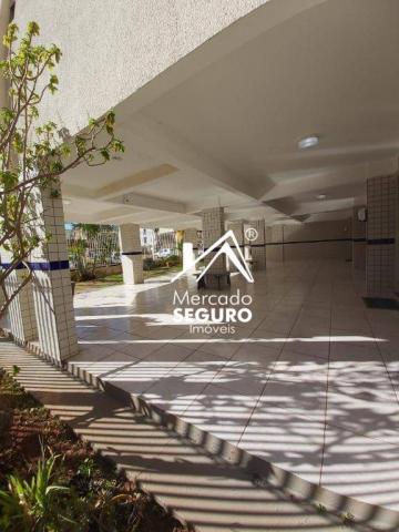 Apartamento com 1 dormitório para alugar, 50 m² por R$