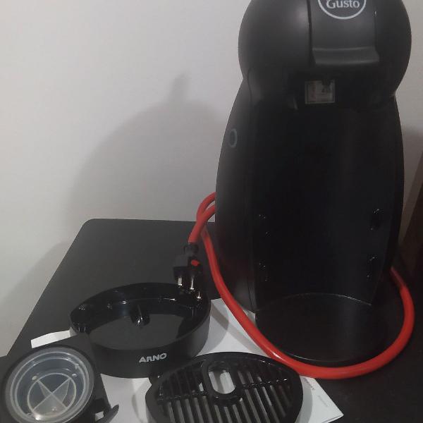 Cafeteira Expresso Dolce Gusto