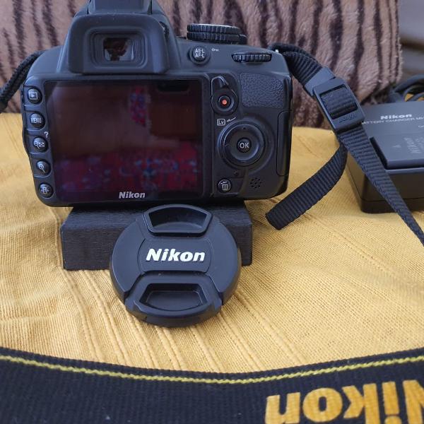 Câmera Nikon D3100