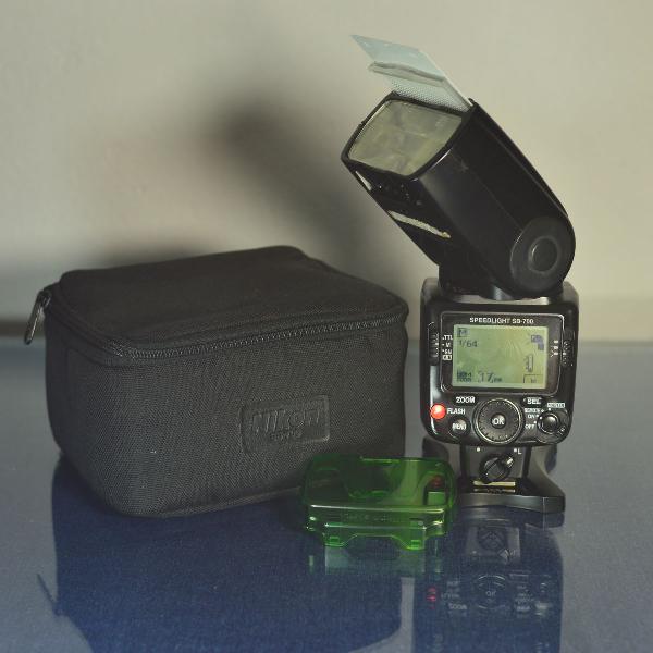 Kit Flash Sb700 E Lente 18-55mm Nikkor Nikon