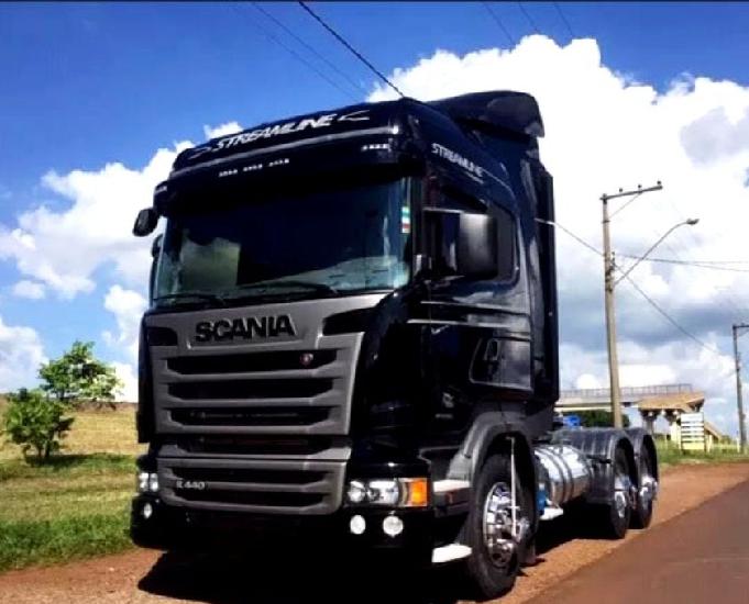 Scania R 440 6X4 Streamline Teto Alto Ano e Modelo 16