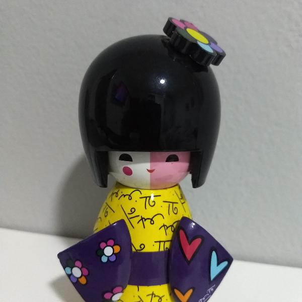 boneca japonesa coleção Romero Britto