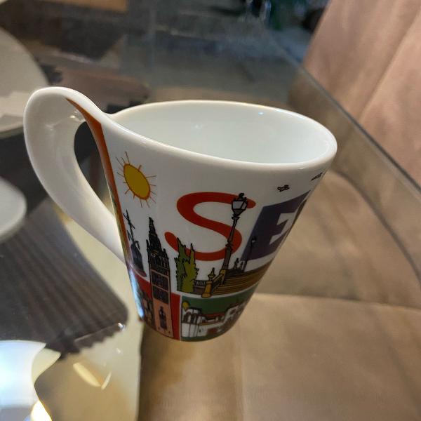 colecäo mug canecas esta comprei em sevilha