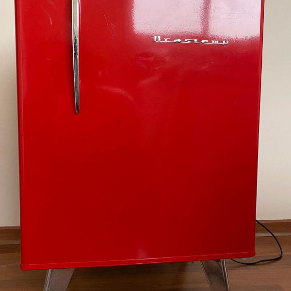 frigobar brastemp retro vermelho 220v (usado)