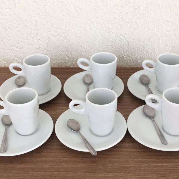 jogo de 6 xicaras de cafe com pires de porcelana schmidt