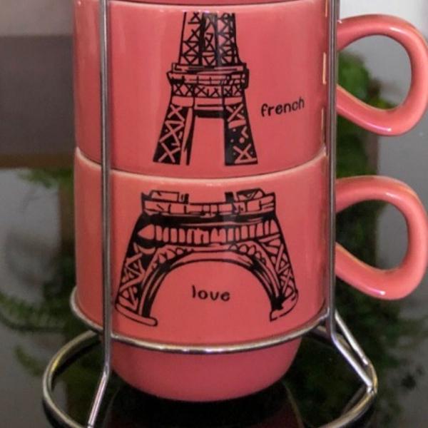 jogo de xícaras torre Eiffel