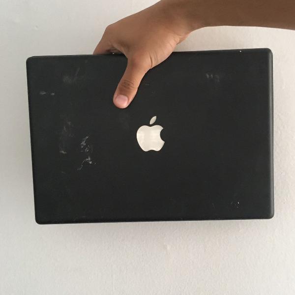 macbook black