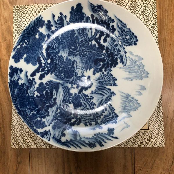 prato de sashimi japonês
