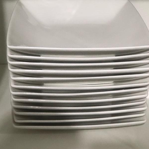 pratos de porcelana - quadrados - importado - raso e fundo