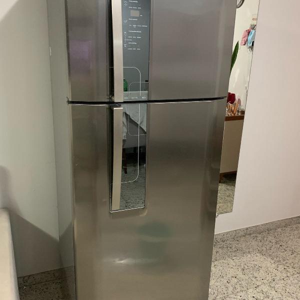 refrigerador electrolux df52x frost free com painel blue