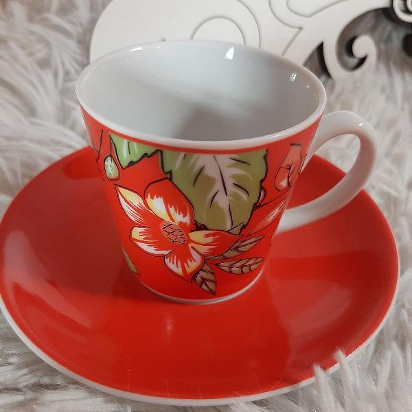 xícara de café porcelana luxo vermelho floral!