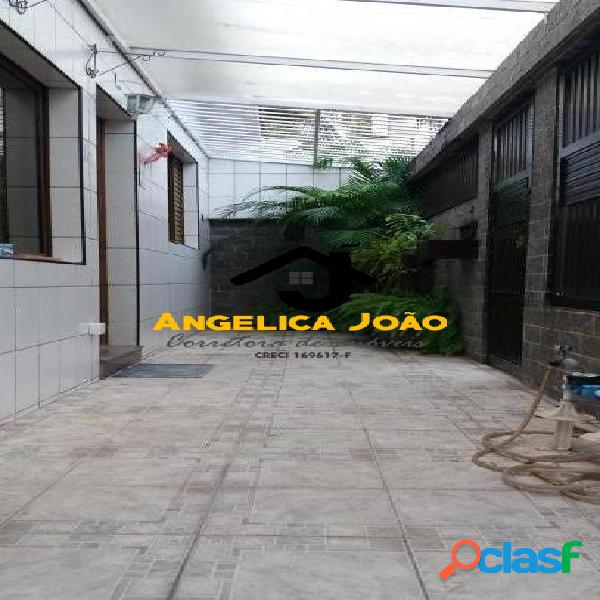 03 dormitórios uma suite- Vila Valença